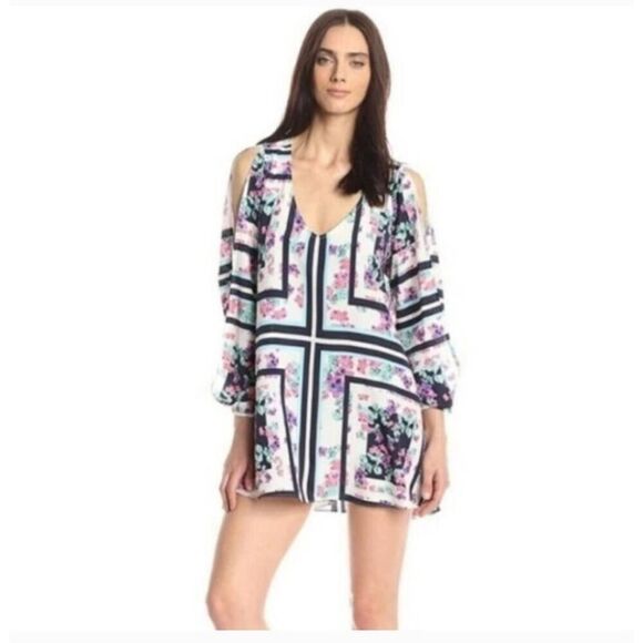 Lovers + Friends Mini Dress Size M Gracie Scarf Print Long Split Sleeves - Picture 1 of 8
